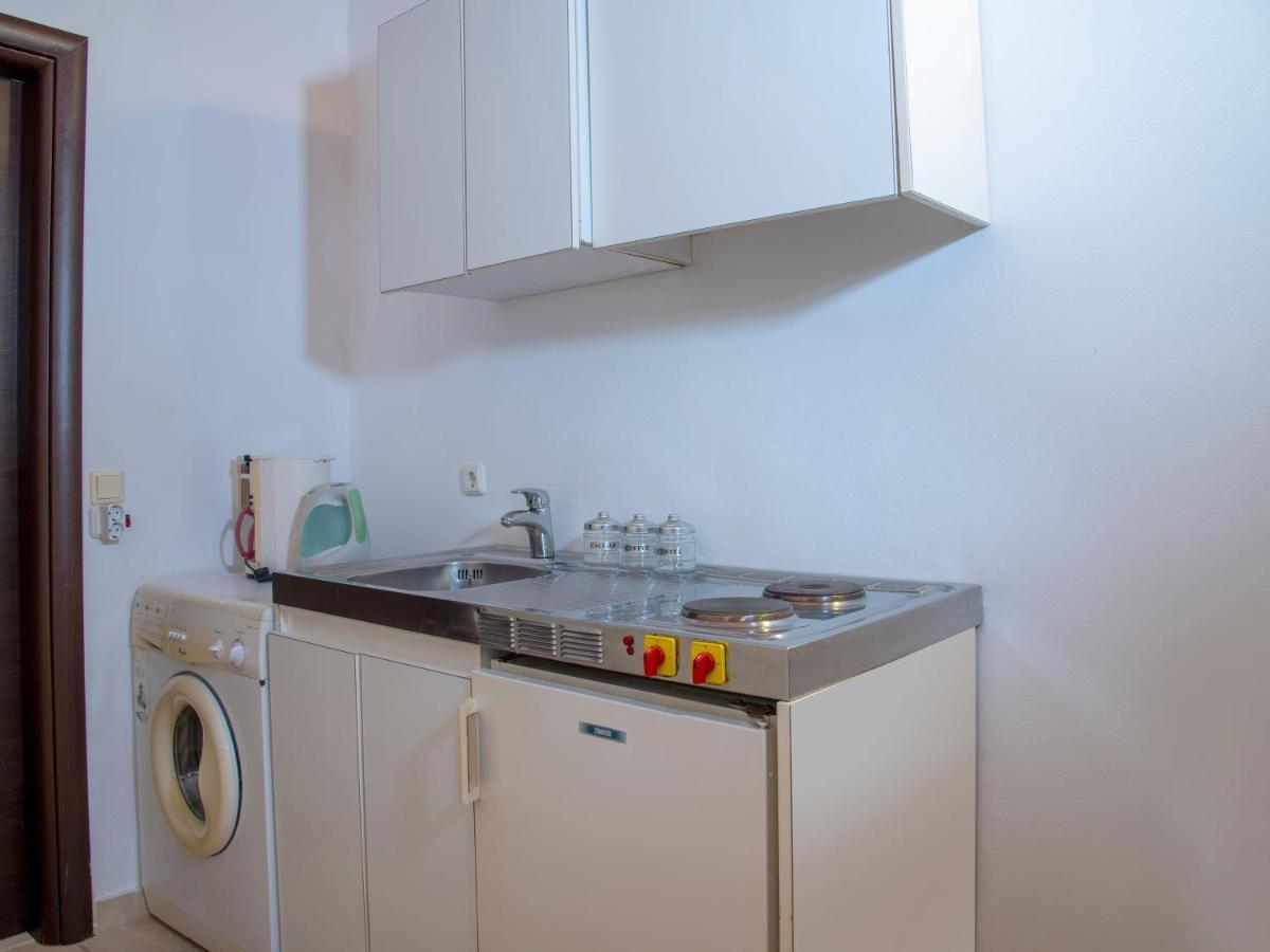 Selana View Apartment Karavostásion